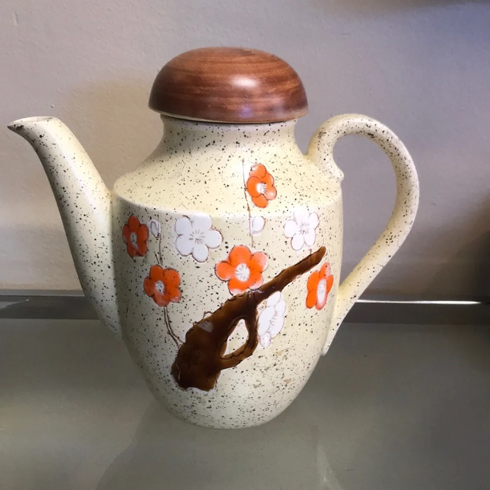 Vintage 1960's MCM Pottery Tea‎ Pot